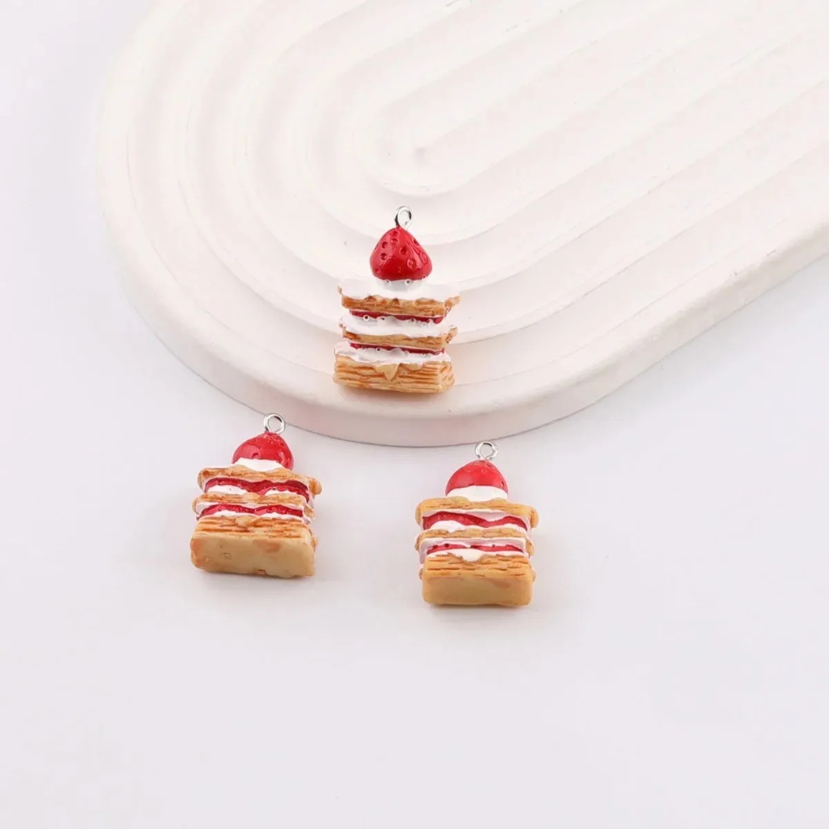 10 Pezzi Mini Ciondoli in Resi - Resin Craft Projects recensione e prezzo